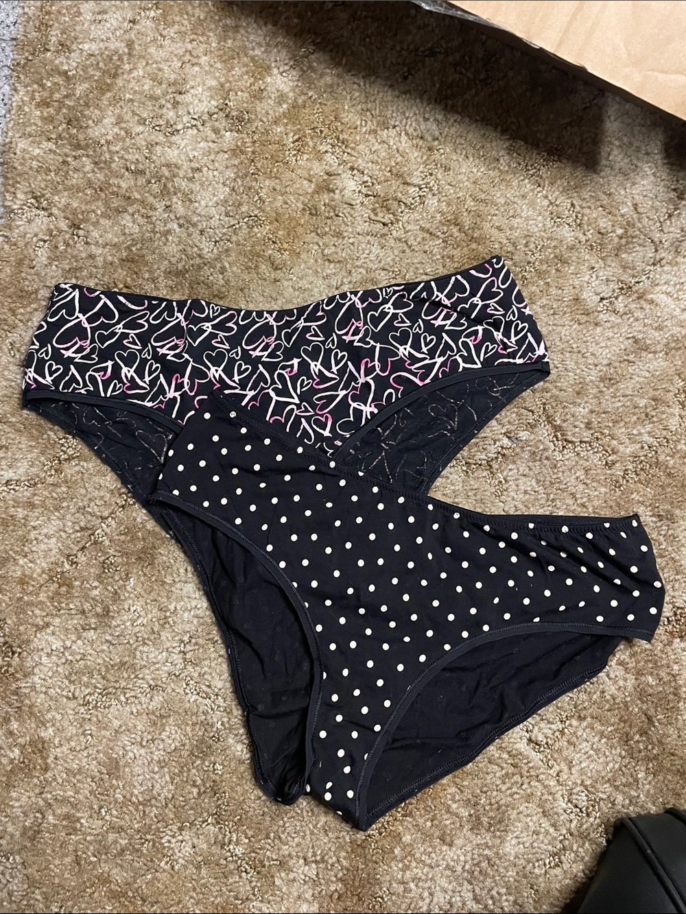 Victoria’s Secret Hip Hugger Ruched Back Woman’s Panty Black & White Size XL